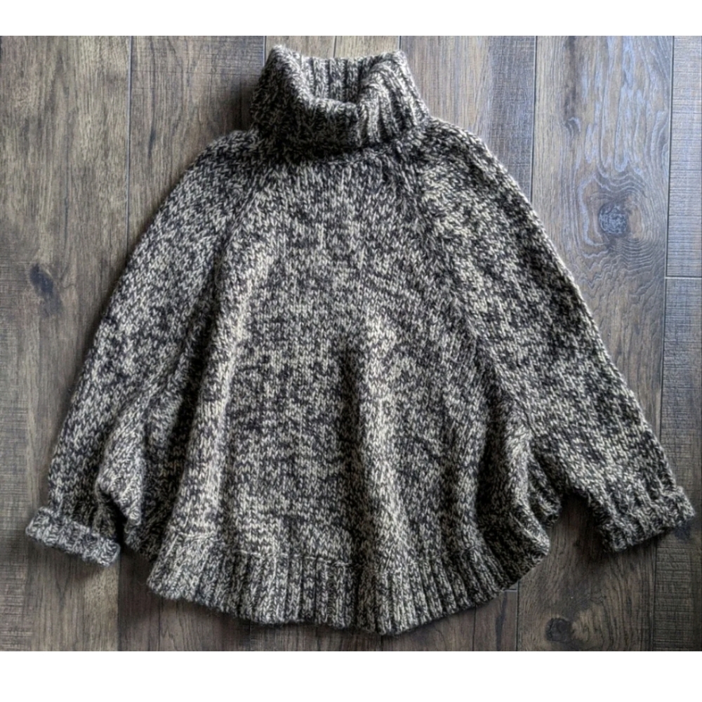 Michael Kors Cable Knit Turtleneck Poncho Sweater Womens Medium Tan Brown Chunk